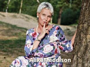 AlikaMeddison Bigtitinvasion
