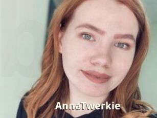 AnnaTwerkie