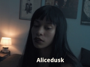 alicedusk Bigtitinvasion