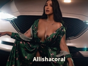 allishacoral Bigtitinvasion
