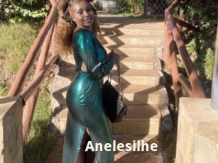anelesilhe Bigtitinvasion
