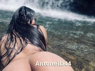 Antonella44