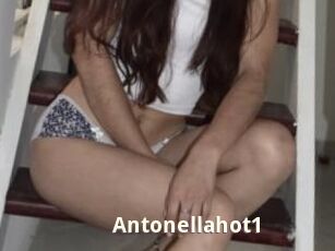 Antonellahot1