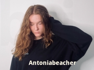 Antoniabeacher