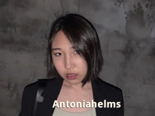 Antoniahelms