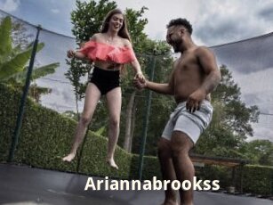 Ariannabrookss