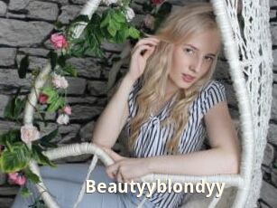 Beautyyblondyy