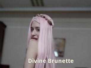 Divine_Brunette