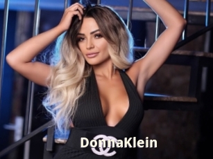 DonnaKlein Bigtitinvasion