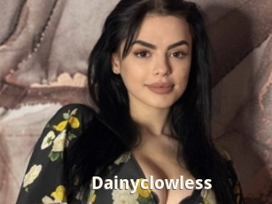 Dainyclowless