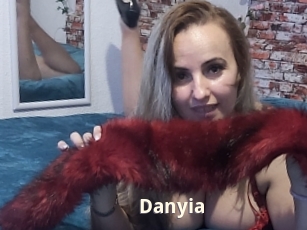 danyia Bigtitinvasion