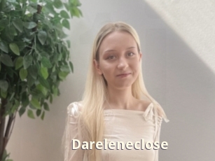 Dareleneclose