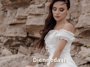 Diennedavis