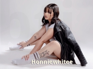 Honniewhitee