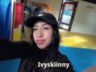 Ivyskiinny