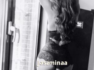 Jaszminaa Bigtitinvasion