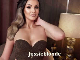 jessieblonde Bigtitinvasion