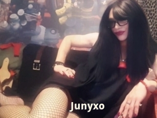 junyxo Bigtitinvasion