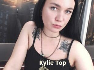 Kylie_Top