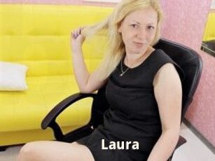 Laura_Tease