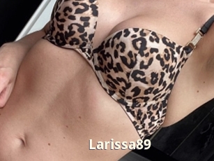 Larissa89