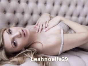 Leahnoelle29