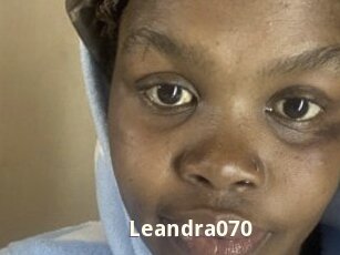 Leandra070