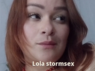 Lola_stormsex
