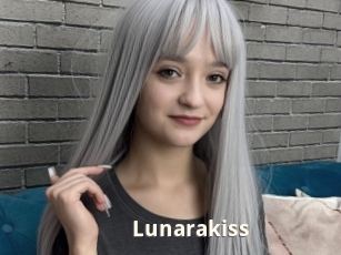 Lunarakiss