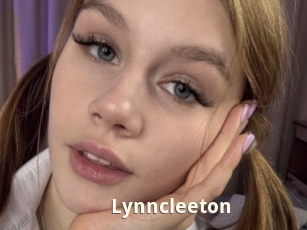 lynncleeton Bigtitinvasion
