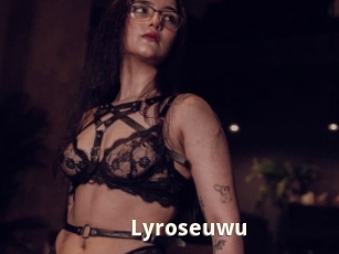 Lyroseuwu