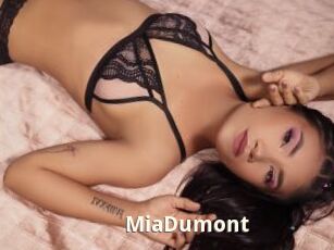 MiaDumont