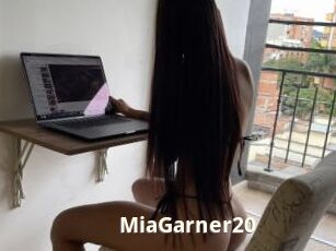 MiaGarner20