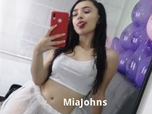MiaJohns