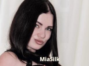 MiaSilk