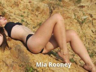 Mia_Rooney