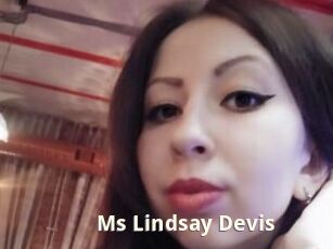 Ms_Lindsay_Devis