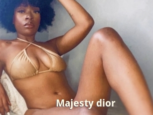 Majesty_dior