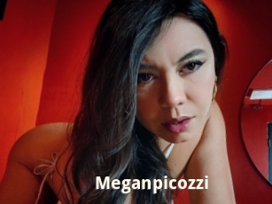 meganpicozzi Bigtitinvasion
