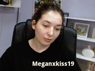 Meganxkiss19