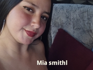 Mia_smithl