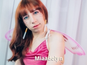 miaadolyn Bigtitinvasion
