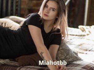 Miahotbb