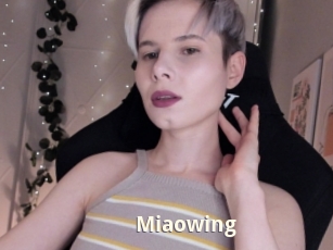 Miaowing