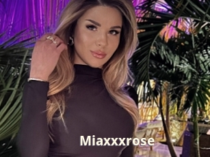 Miaxxxrose