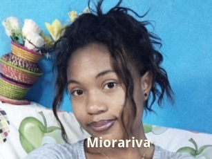 miorariva Bigtitinvasion