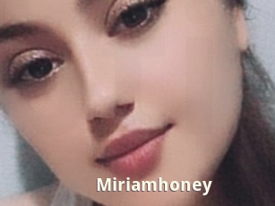 miriamhoney Bigtitinvasion