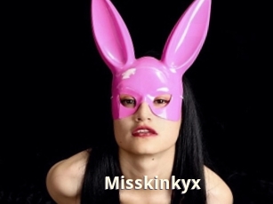 Misskinkyx