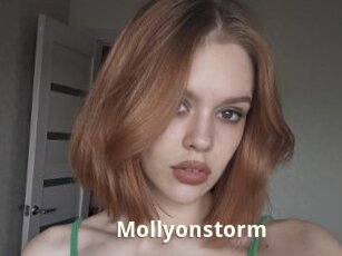 Mollyonstorm
