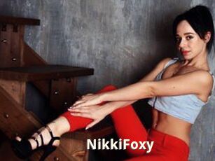 NikkiFoxy